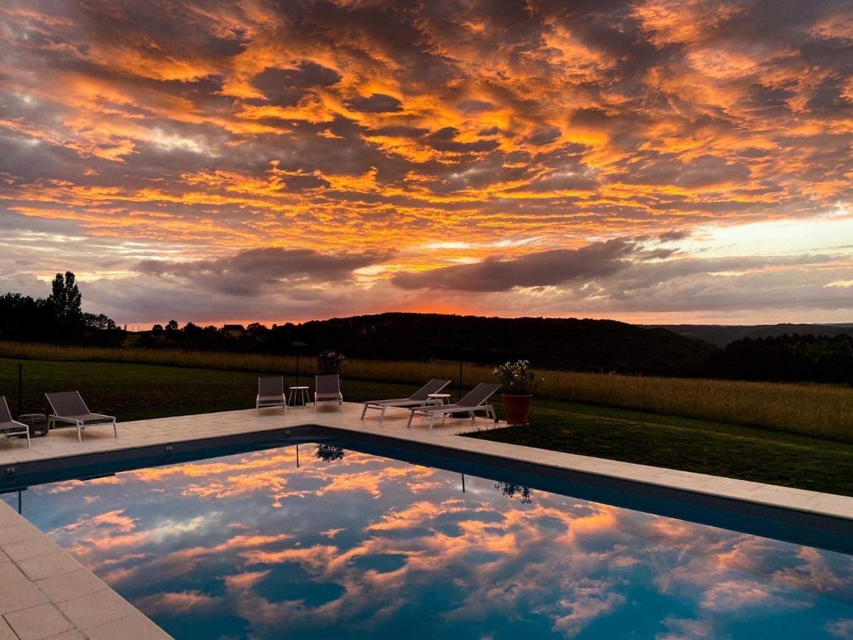 サン・シプリアン Domaine De Cazal - Gite 2 Pers Avec Piscine Au Coeur De 26 Hectares De Nature Preserveeヴィラ エクステリア 写真